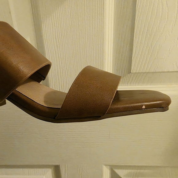 Torrid Square Toe Double Band Block Heel Mule (WW) - Picture 4 of 6